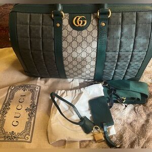 NWT Gucci GG Duffel. Large